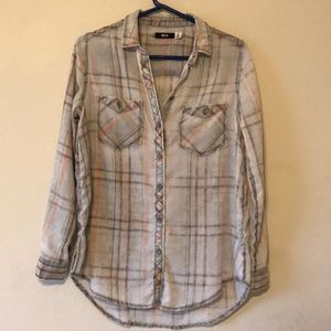 BDG Long-Sleeved Flannel Top (Size S)